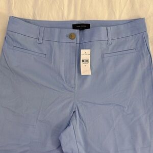 Ann Taylor Size 10 Sky Blue Cropped Twill Pants NWT